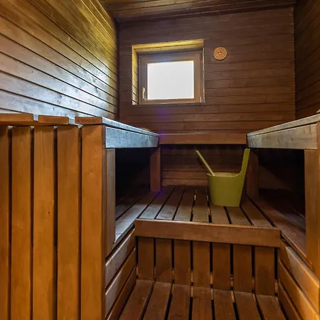 Pine Forest House Villa