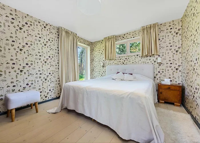 Villa Pine Forest House